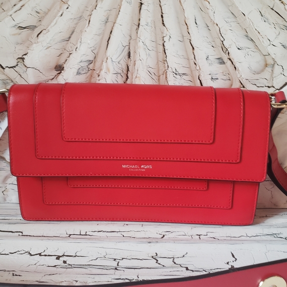 Michael Kors clutch/ cross body purse 101 - Picture 4 of 12